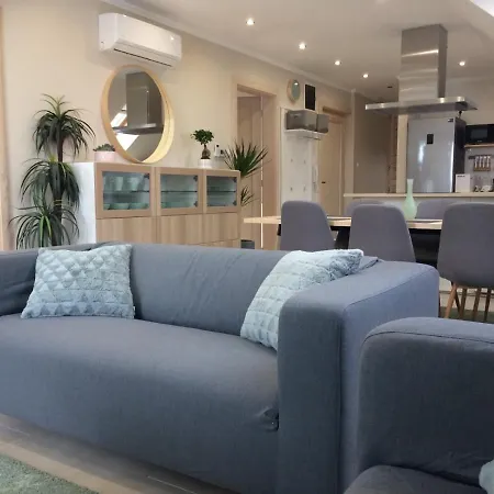 Galeria Apartmanhaz Keszthely