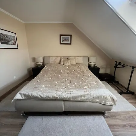 Galeria Apartmanhaz * Keszthely